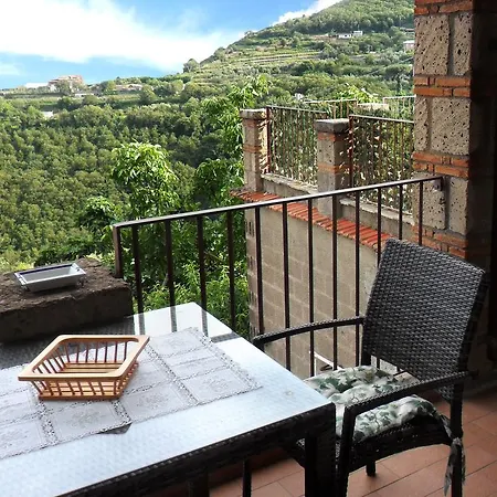 Casa Vacanze Li Galli